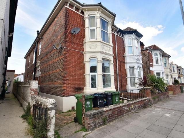 Copnor Road, Portsmouth PO3 2 bed flat to rent £1,250 pcm £288 pw