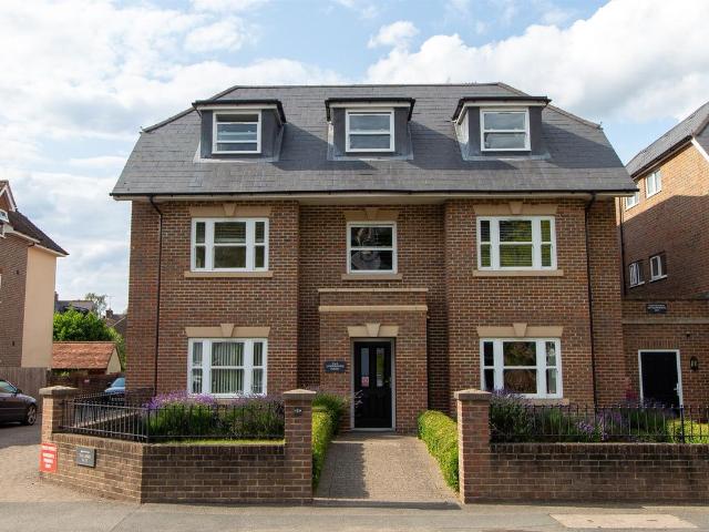 Copperwood Court, 51 Sydney Road, Haywards Heath RH16, 2 bed flat to rent, £1,500 pcm | PrimeLocation