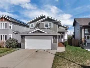 Copper 18 Copper Street, Blackfalds, AB, T4M 0A9 house for s.