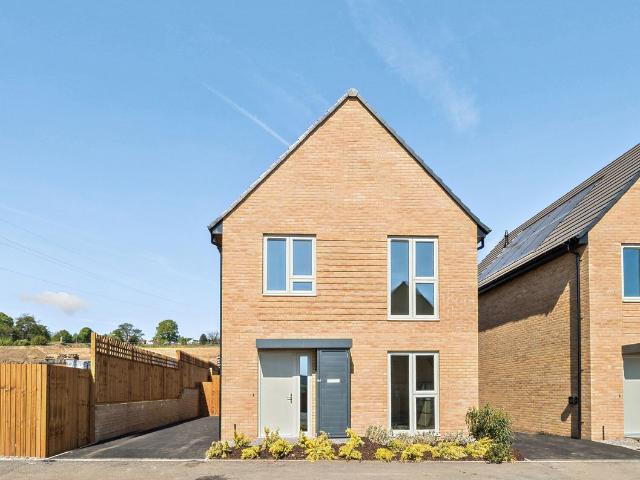 Copper Coin Close, Nelson BB9, 4 bed detached house to rent, £1,600 pcm | PrimeLocation