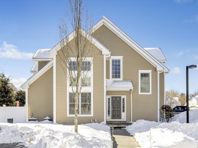 Copper Square Dr, Bethel, Home For Sale