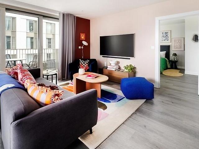 Coppermaker Square, 3 Cherry Park. 3 bed apartment to rent £4,480 pcm £1,034 pw