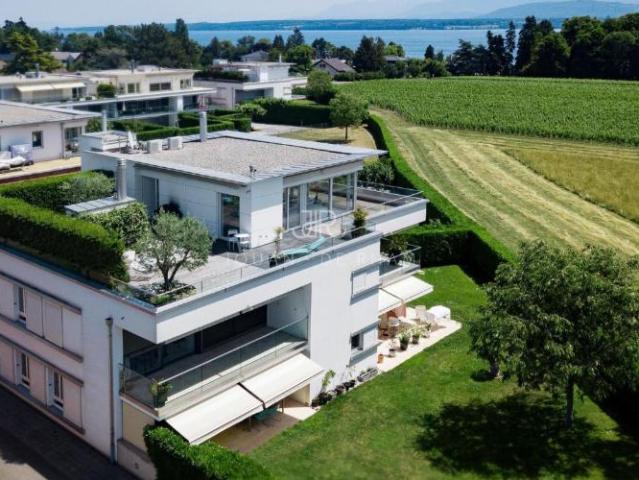 Coppet | Luxus Loft Duplex Attikawohnung in Les Perrières