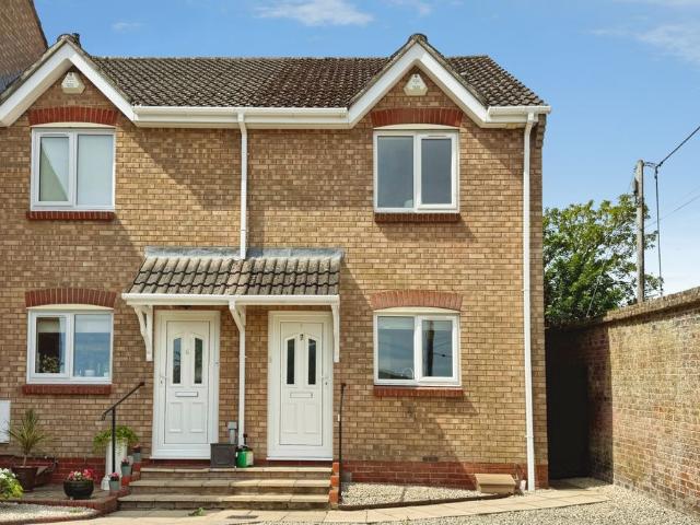 Coppice Close, Warminster BA12, 2 bed end terrace house to rent, £1,200 pcm | PrimeLocation