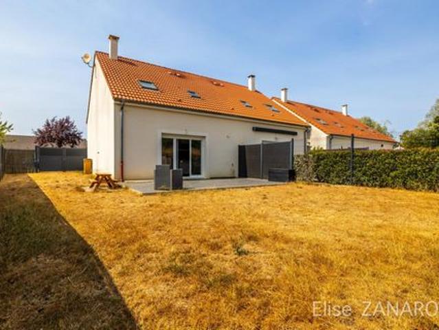 Coquette maison 3 chambres avec jardin et garage à Soetrich!