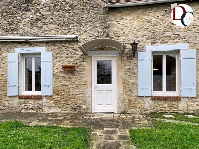 Coquette maison ancienne procheSenlis 8mn