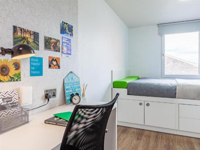 Coquet Street, Newcastle Upon Tyne NE1 Studio to rent £875 pcm £202 pw