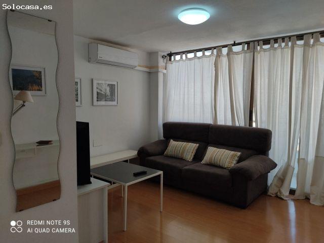 COQUETO APARTAMENTO EN AMUEBLADO EN ALQUILER
