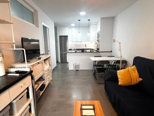 CORTADURA CADIZ ¡ EXTERIOR, REFORMADO, CON 2 HABITACIONES !