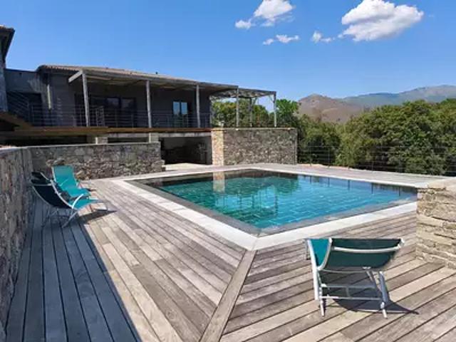 Corte 20250 Achat / Vente maison 4 pièces t4 piscine terrasse
