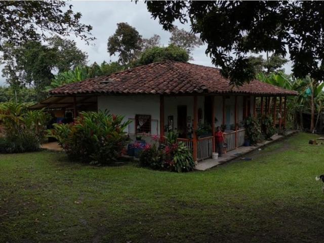 Cortijo de alto standing de 70400 m2 en venta Montenegro, Quindío Department