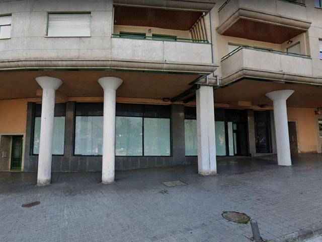 Cortijo en venta en calle Camèlies, Montcada i Reixac, de 88 m² 1 habitación por 109.000