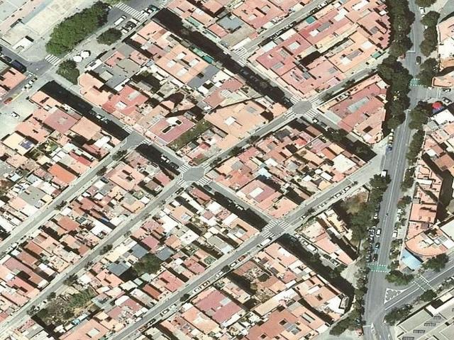 Cortijo en venta en calle De Mozart, Badalona, de 55 m² 2 habitaciones por 62.000