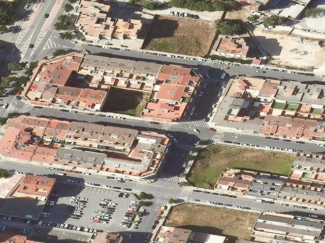 Cortijo en venta en calle De Piera, Igualada, de 129 m² 1 habitación por 113.000