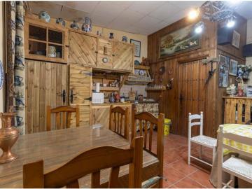 Cortijo en Venta en La Zubia, Granada
