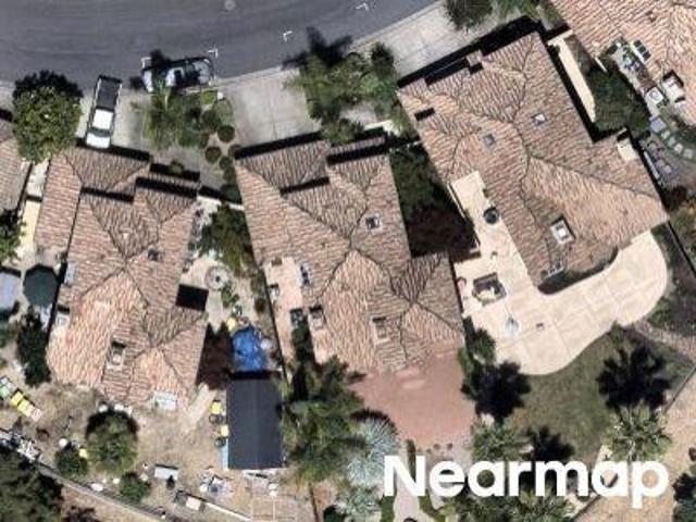Cortona Dr