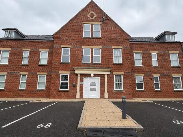 Corunna Court, Wrexham LL13, 2 bed flat to rent, £950 pcm | PrimeLocation