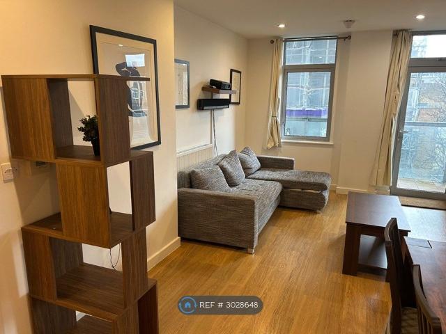 Coral Apartments, London E14, 1 bed flat to rent, £1,795 pcm | PrimeLocation