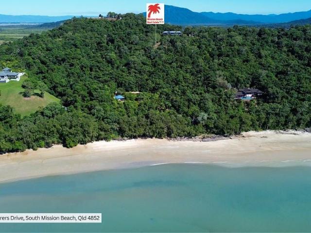 Lugger Bay Luxury Allotment Coral Sea Panorama