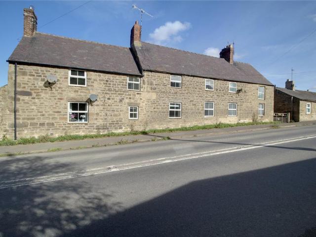 Corbridge, Northumberland, NE45 4 bed terraced house to rent £1,100 pcm £254 pw