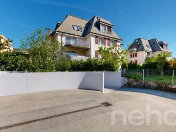 Corcelles: Grand 4.5 pièces lumineux avec 2 balcons, proche commodités