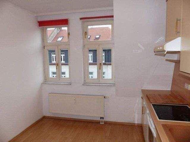 CORDULA IMMOBILIEN 2 Raumapartment Südbalkon, Einbauküche und Stellplatz CORDULA 1245