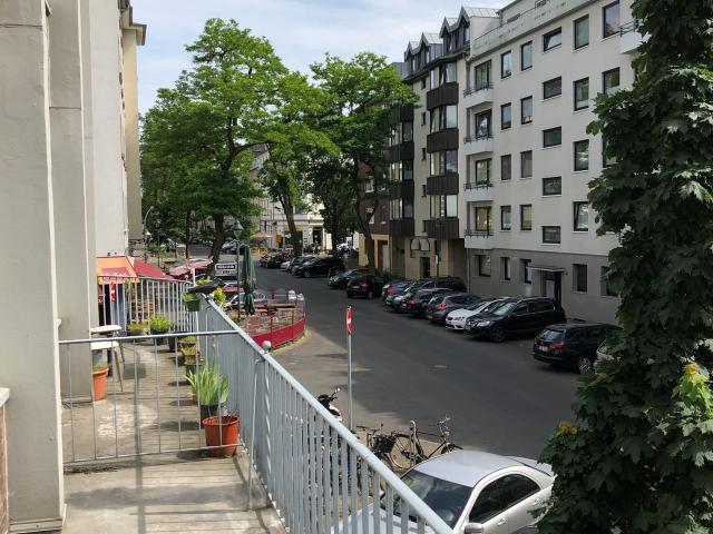 Core renovated stylish apartment in central location, Dusseldorf Amsterdam Apartments for Rent