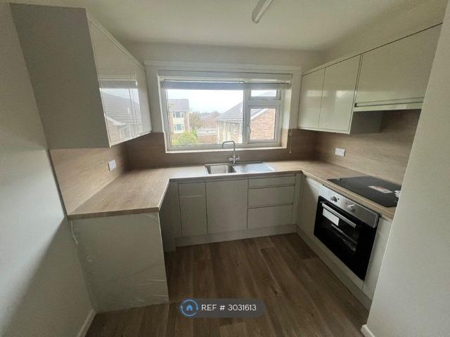 Corfe Mullen, Wimborne BH21, 2 bed flat to rent, £1,195 pcm | PrimeLocation