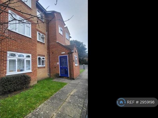 Corfe Place, Maidenhead, SL6 Studio to rent £1,000 pcm £231 pw
