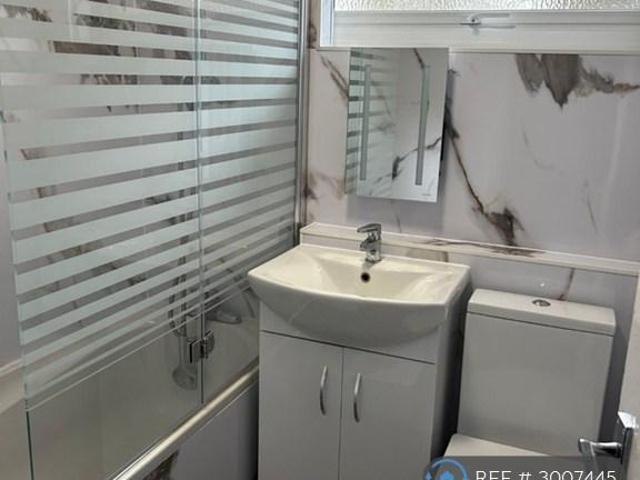 Corfield Street, London, E2 2 bed terraced house to rent £3,250 pcm £750 pw