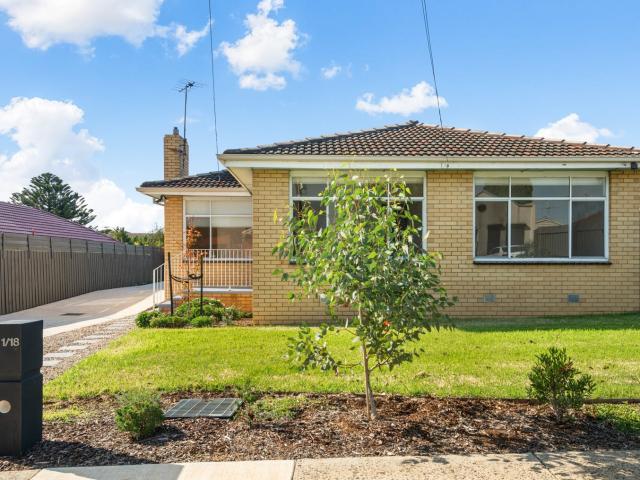 Corio 1/18 Kalver Street