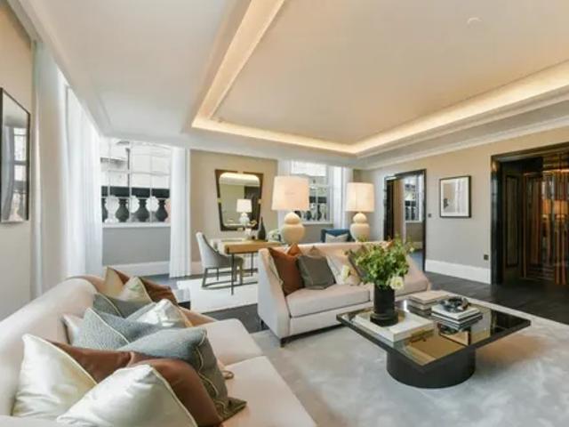 10 Whitehall Place, London, SW1A 2BD, United Kingdom | 2 bed apartment for rent #93004621 | Rentberry