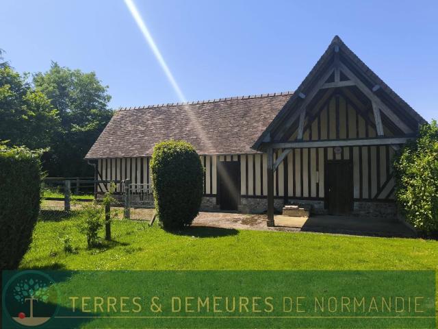 CORMEILLES 27260, Belle Propriété avec Dépendances sur 8 hecta