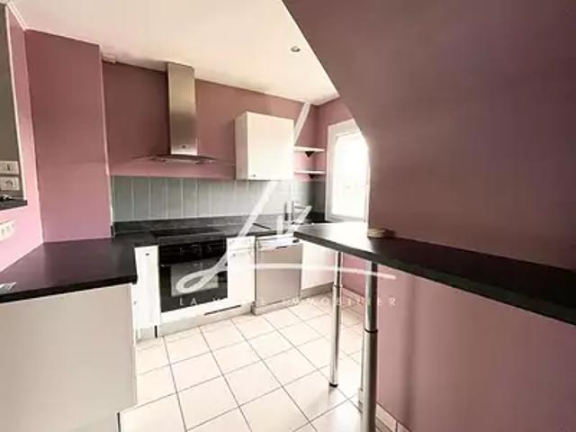 Cormelles le Royal 14123 Achat / Vente appartement 2 pièces t2 au dernier étage parking