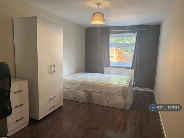 Corn Bar, Witney, OX28 1 bed flat to rent £1,150 pcm £265 pw