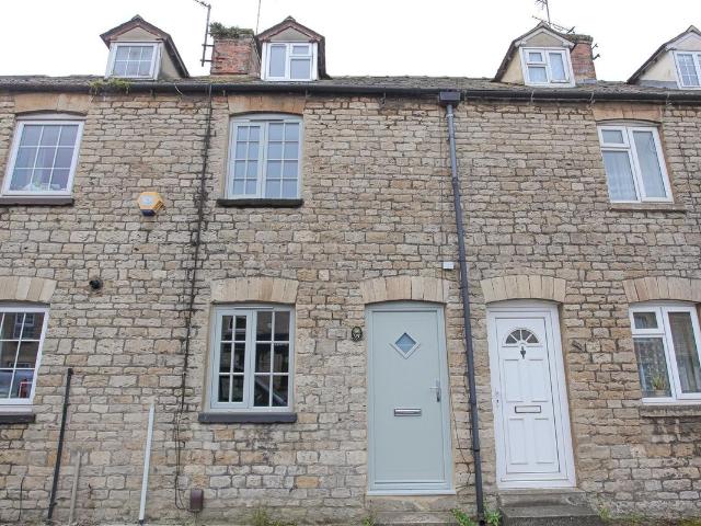 Corn Street, Witney OX28, 2 bed cottage to rent, £1,500 pcm | PrimeLocation