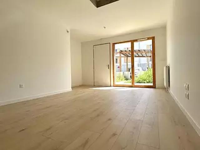 Cornebarrieu 31700 Achat / Vente maison 3 pièces t3 au dernier étage jardin
