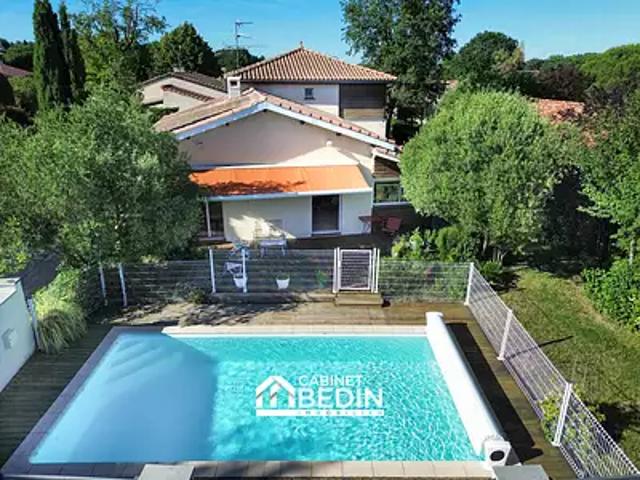 Cornebarrieu 31700 Achat / Vente maison 6 pièces t6 au dernier étage piscine