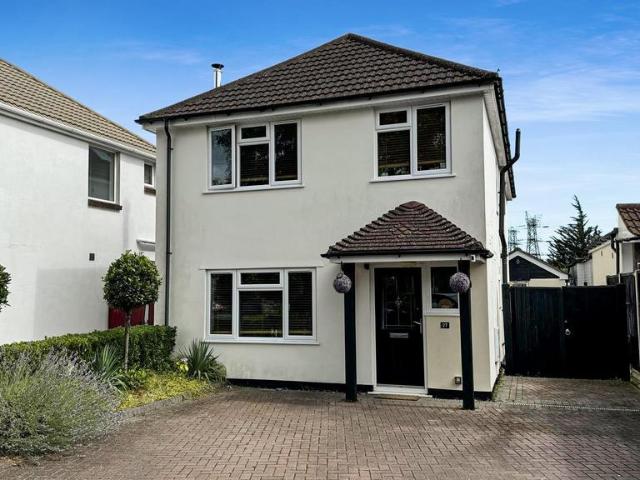 Cornelia Crescent, Poole 4 bed detached house to rent £2,350 pcm £542 pw