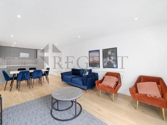 Cornelia House, Caversham Road, NW9 3 bed apartment to rent £3,500 pcm £808 pw