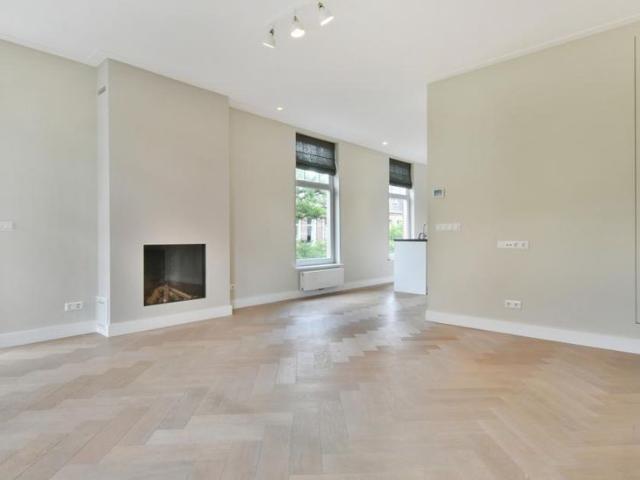 Cornelis Schuytstraat 17 2, 1071JD, Amsterdam