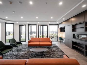 Corner Apartment, Large Balcony & Spectacular Views From Every Window