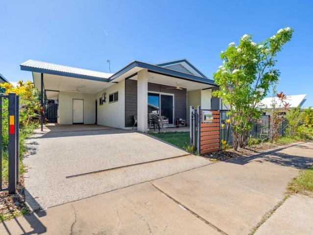 Corner Block Comfort with Solar & Exceptional Family Appeal