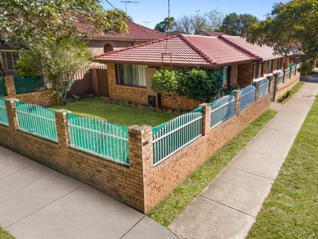Corner Block Convenience with Endless Family Appeal
