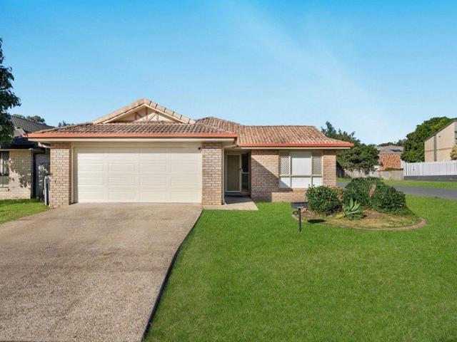Corner Block Convenience with Space for the Whole Family