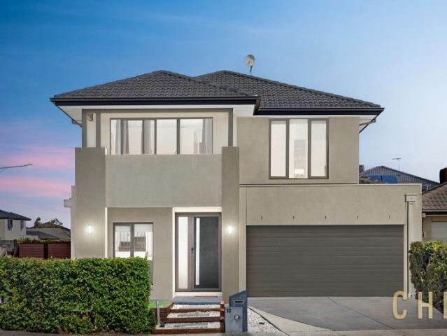 Corner Block Living with Park Views in Prestigious Saltwater Estate