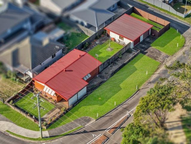 Corner Block, Rear Lane Access & Endless Potential This One's Got the Lot!