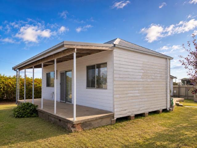 CORNER BLOCK WITH DEVELOPMENT POTENTIAL