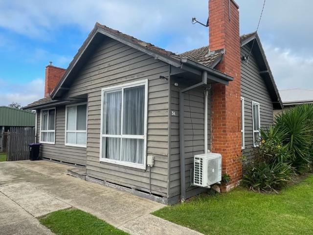 Corner Block with Great Shedding! Shepparton Real Estate