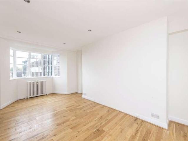 Corner Fielde, Streatham Hill, London, SW2